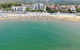 Bajamar Beach 4*